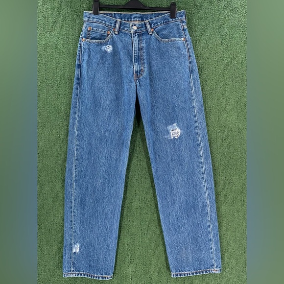 Levi's 550 Distressed Denim Jeans Men’s Size 34x31 - Picture 1 of 11